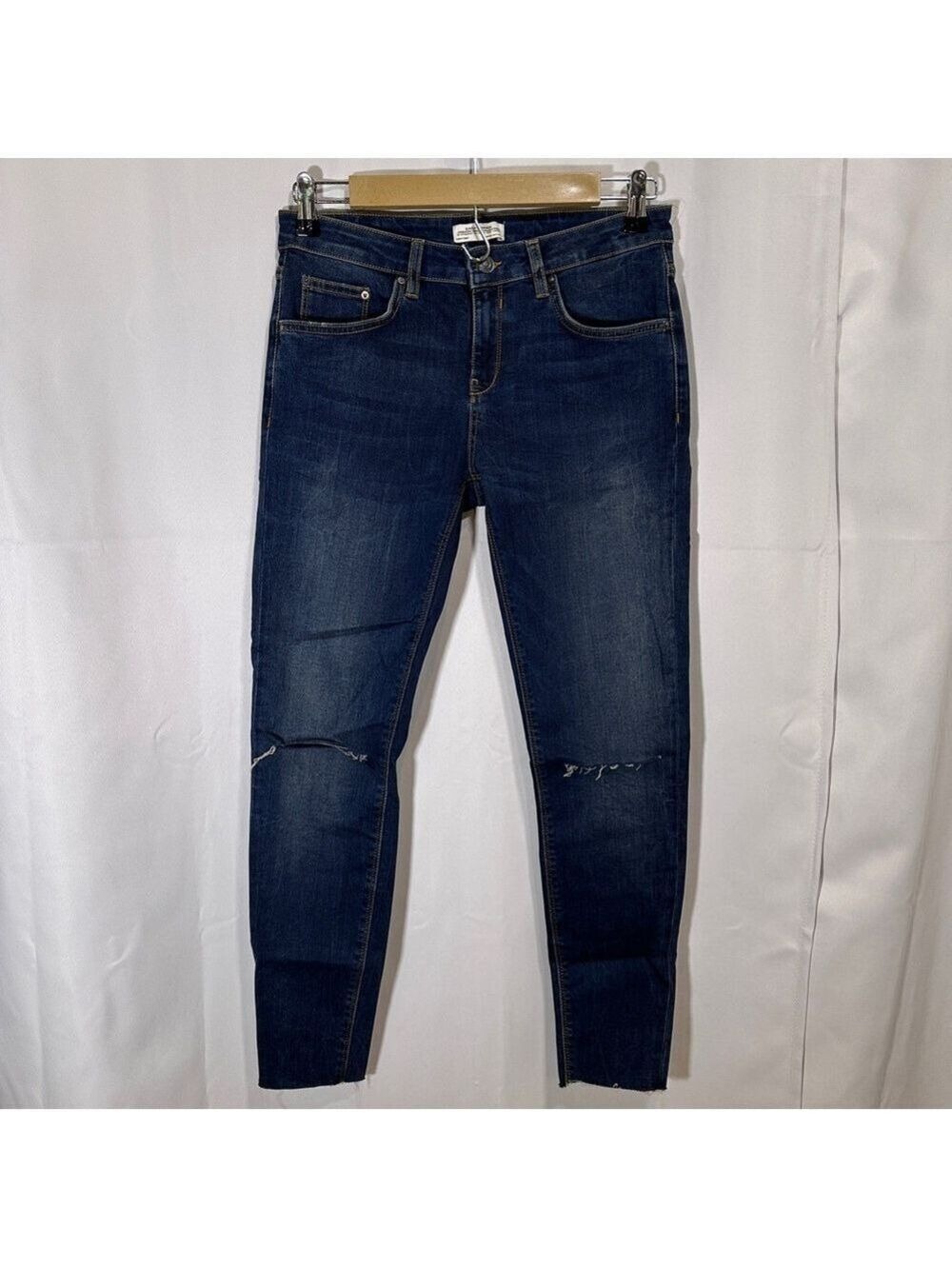 Zara Woman Skinny Jeans - Size 6
